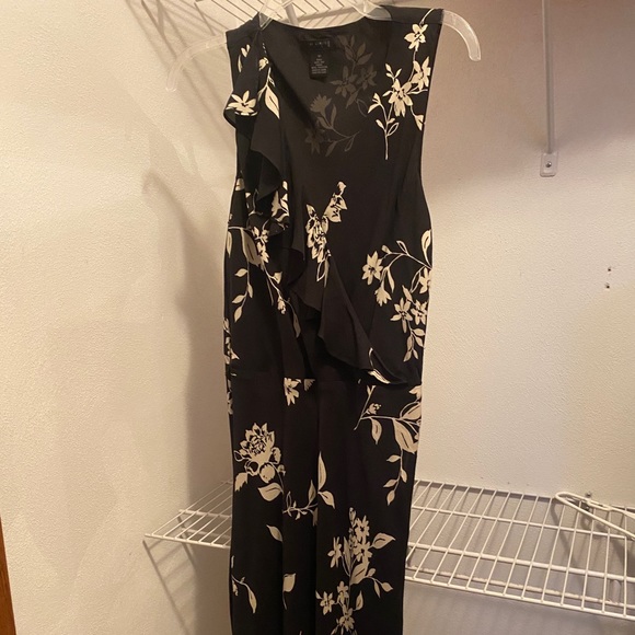 The Limited Dresses & Skirts - The Limited dress.